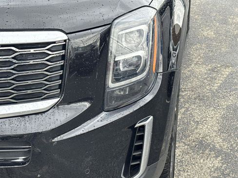 Used 2021 Kia Telluride SX w/ SX Prestige Package image 9