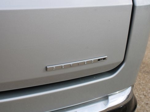 Used 2023 Jeep Wagoneer Series II w/ Convenience Group I image 18