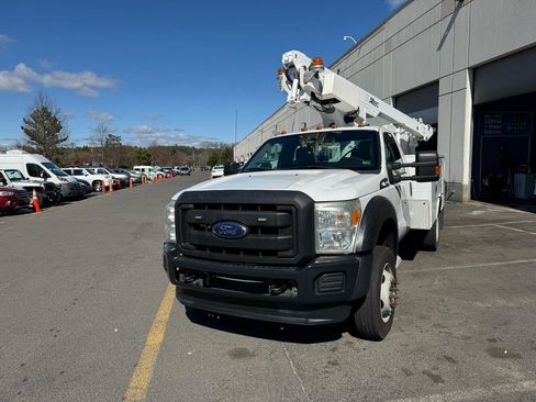Used 2015 Ford F450 XL w/ Power Equipment Group image 32
