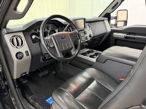 Used 2014 Ford F250 Lariat w/ Chrome Package AWD/4WD image 19