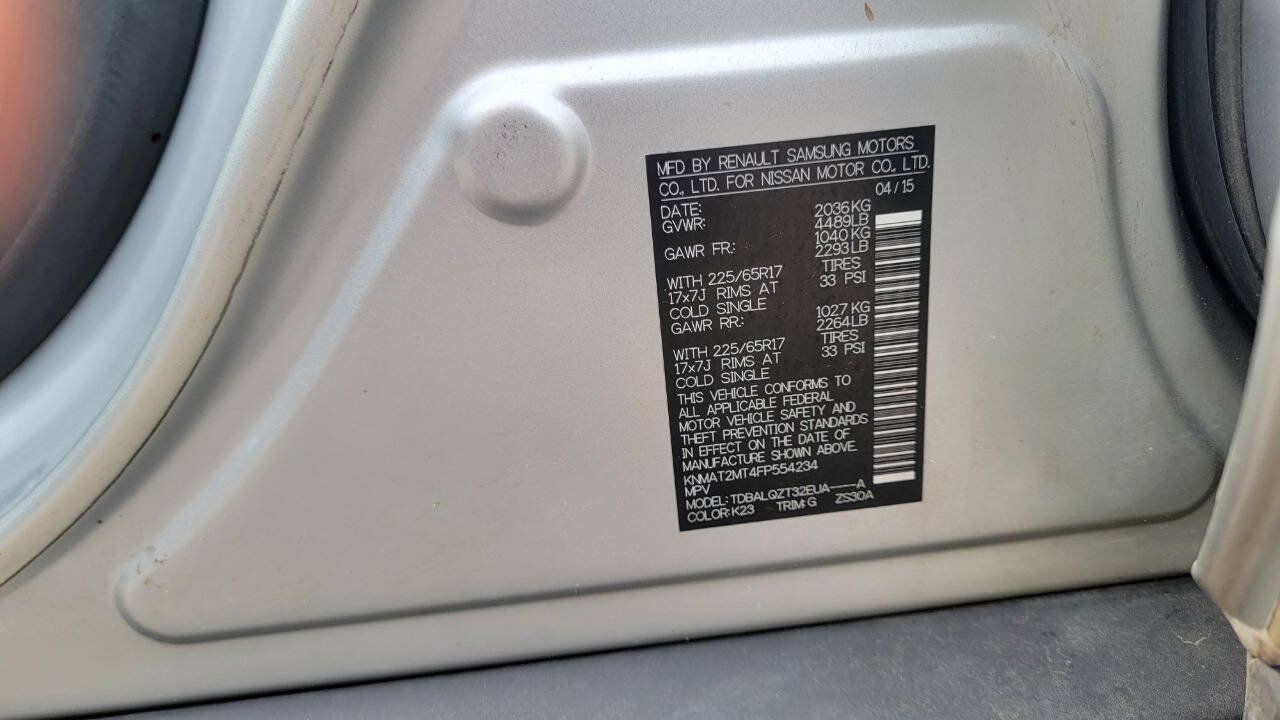 Used 2015 Nissan Rogue SV FWD image 24