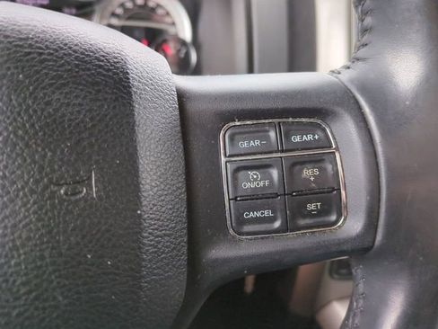 Used 2017 RAM 1500 Big Horn AWD/4WD image 23