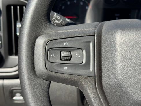 Used 2021 Chevrolet Silverado 1500 Custom Trail Boss AWD/4WD image 25