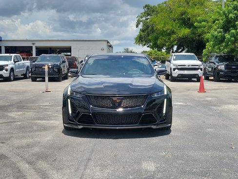 Used 2023 Cadillac CT5 V Blackwing w/ Carbon Fiber Package 2 RWD image 8