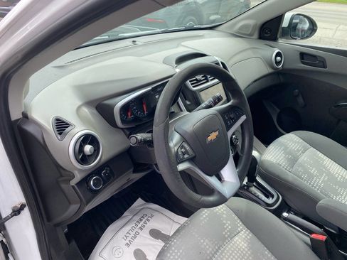 Used 2019 Chevrolet Sonic LT image 14