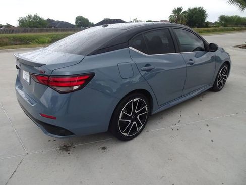 Used 2024 Nissan Sentra SR FWD image 4