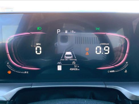 Used 2023 Kia Telluride LX image 49