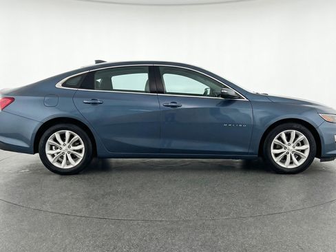 Used 2024 Chevrolet Malibu LT image 11