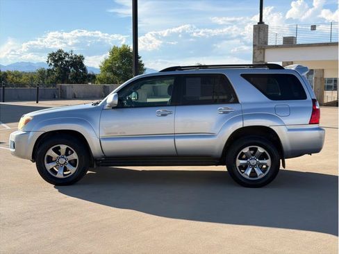 Used 2008 Toyota 4Runner Limited AWD/4WD image 4