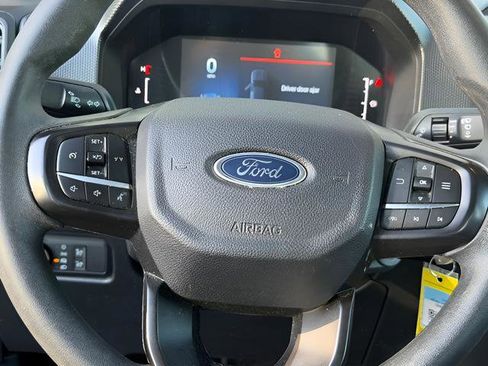 Used 2024 Ford Ranger XL image 8