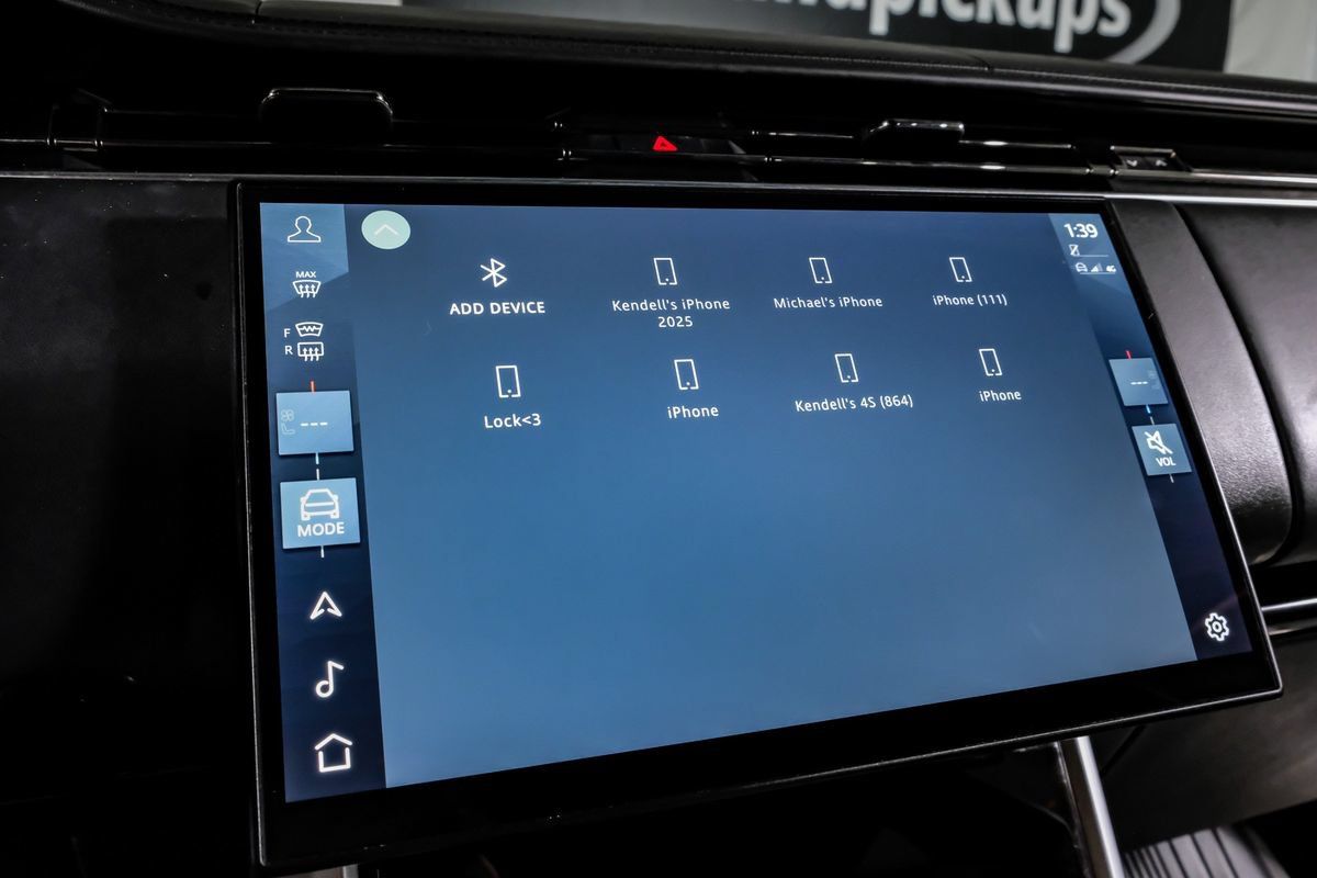 Used 2024 Land Rover Range Rover SE AWD/4WD image 25