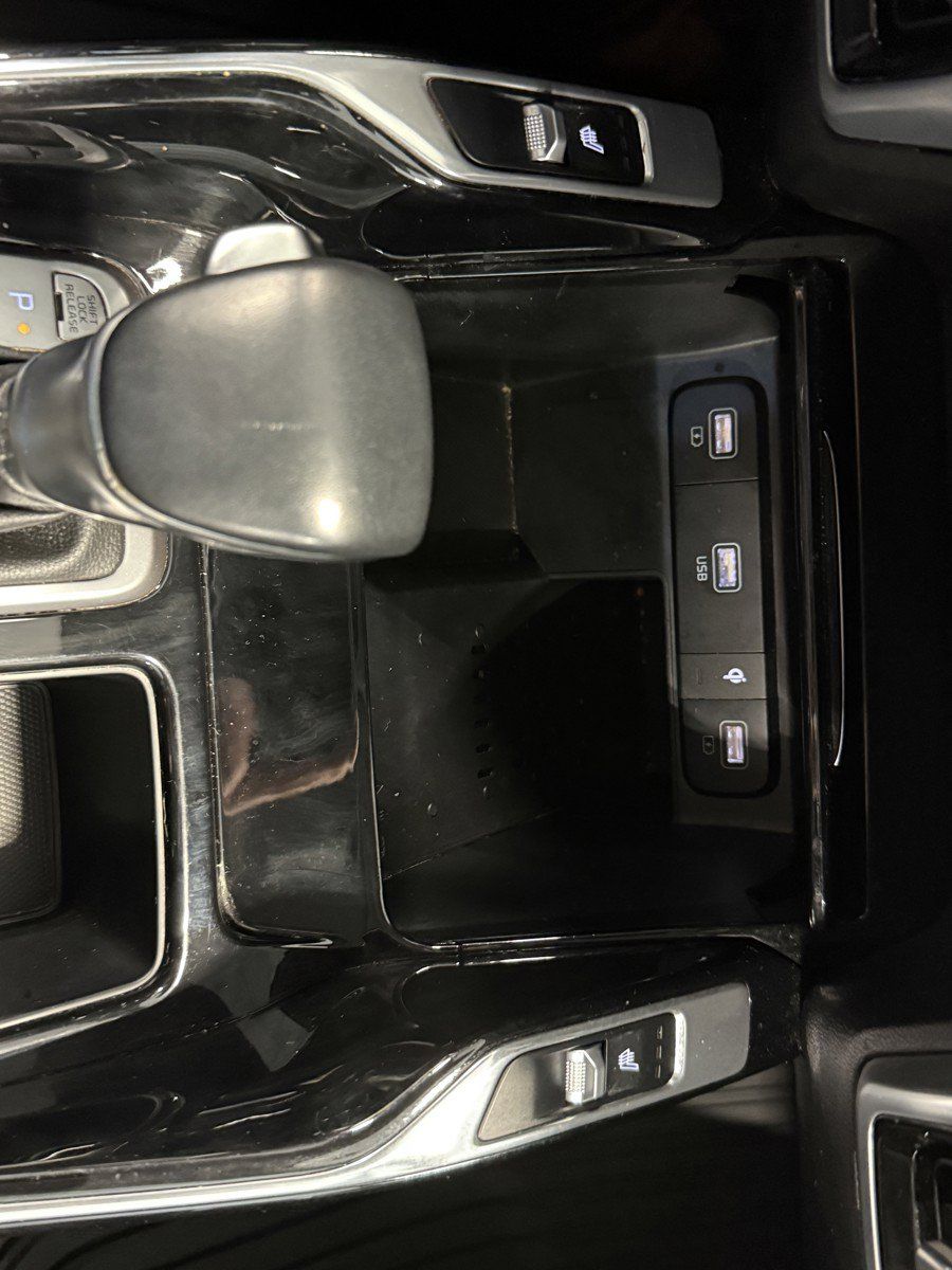 Used 2021 Kia Sorento SX AWD/4WD image 18