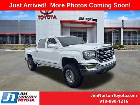 Used 2018 GMC Sierra 1500 SLT w/ SLT Premium Package AWD/4WD image 1
