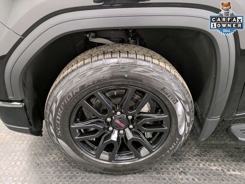 Used 2022 GMC Sierra 1500 Elevation w/ LPO, Elevation Black Package image 7