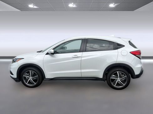 Used 2021 Honda HR-V EX image 2