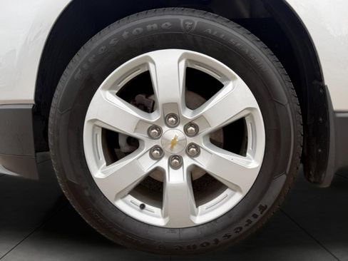 Used 2016 Chevrolet Traverse LT w/ Traveler's Package FWD image 7