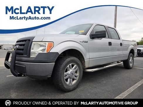 Used 2011 Ford F150 XL w/ Trailer Tow Pkg image 1