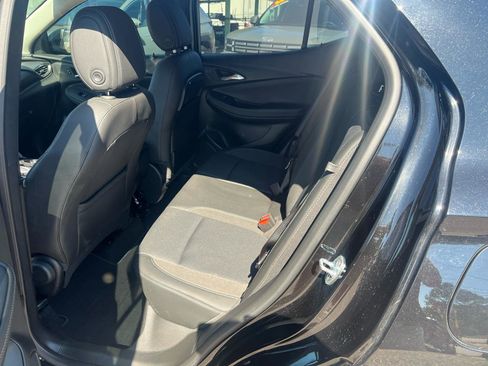 Used 2023 Buick Encore GX Preferred image 11