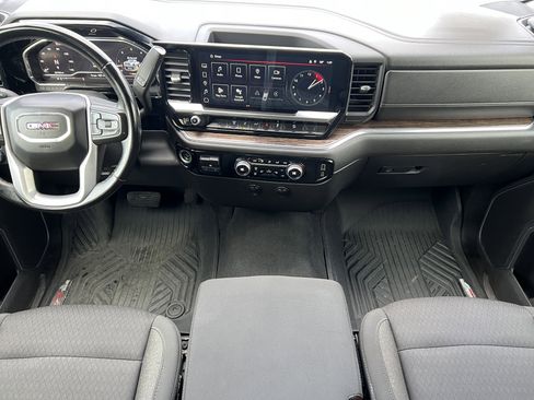 Used 2024 GMC Sierra 3500 SLE w/ SLE Convenience Package image 30