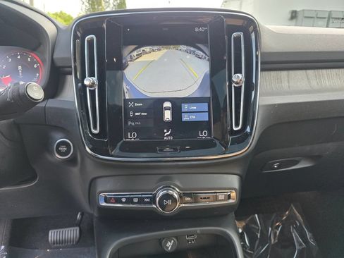 Used 2020 Volvo XC40 T5 Inscription w/ Protection Package Premier AWD/4WD image 22