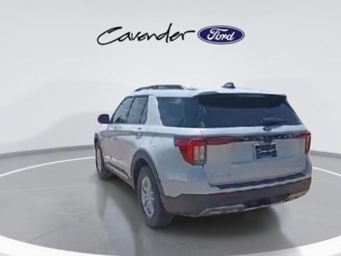 New 2025 Ford Explorer Active w/ Active Comfort Package image 7