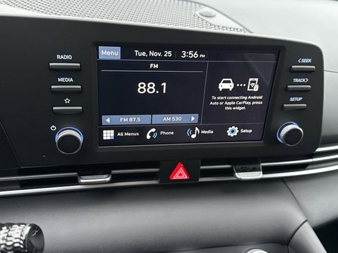 New 2026 Hyundai Elantra SE image 18