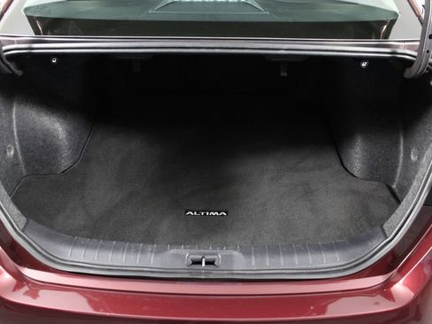 Certified 2025 Nissan Altima 2.5 SV image 17