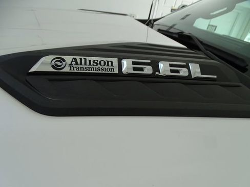 Used 2024 Chevrolet Silverado 3500 High Country w/ High Country Premium Package AWD/4WD image 27