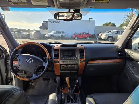 Used 2006 Lexus GX 470 image 12