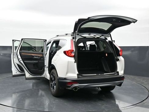 Used 2019 Honda CR-V Touring image 45
