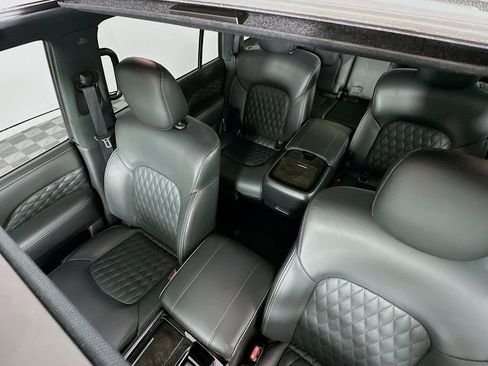 Used 2024 INFINITI QX80 Sensory image 22