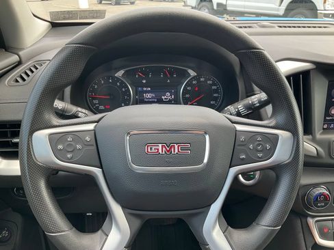 Used 2024 GMC Terrain SLE w/ Driver Convenience Package AWD/4WD image 8