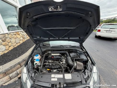 Used 2013 Volkswagen Golf R 4-Door AWD/4WD image 13