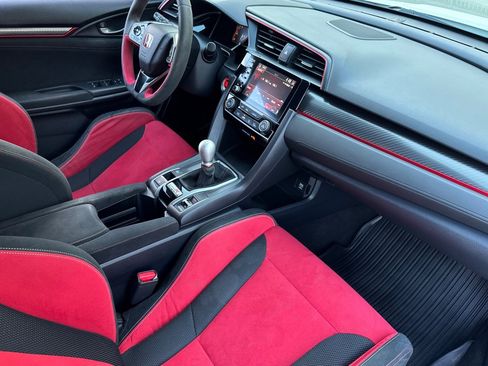 Used 2021 Honda Civic Type R image 15