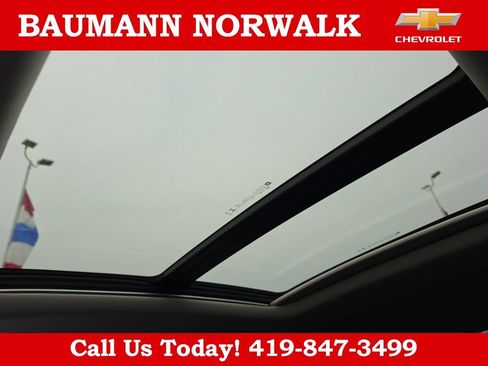 Used 2022 Buick Encore GX Essence w/ Experience Buick Package AWD/4WD image 54