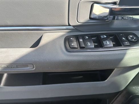 Used 2015 RAM 1500 Lone Star AWD/4WD image 15