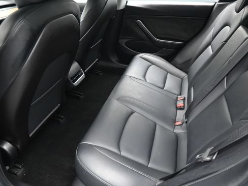 Used 2019 Tesla Model 3 Standard Range Plus RWD image 24