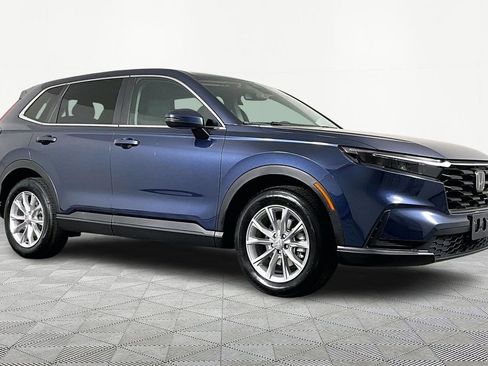 Used 2024 Honda CR-V EX image 3