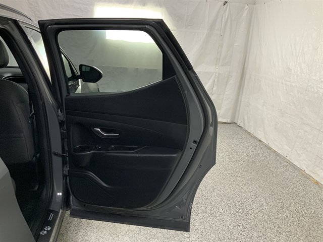Used 2023 Hyundai Santa Cruz SEL w/ Activity Package FWD image 22