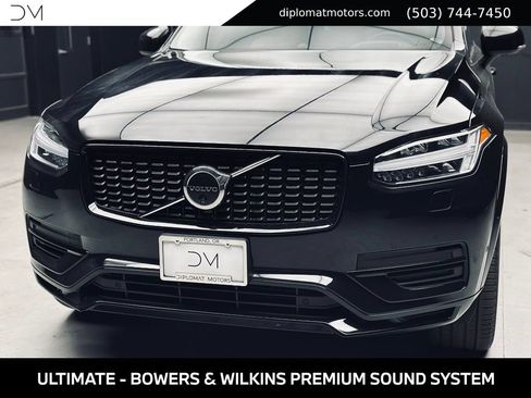 Used 2024 Volvo XC90 T8 Ultimate AWD/4WD image 14