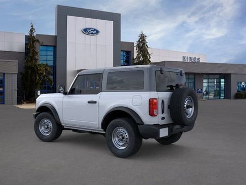 New 2026 Ford Bronco 2-Door AWD/4WD image 4
