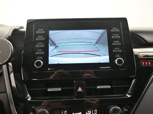 Used 2023 Toyota Camry SE FWD image 13