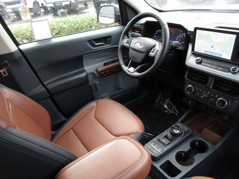 Certified 2023 Ford Maverick Lariat w/ Lariat Luxury Package image 22