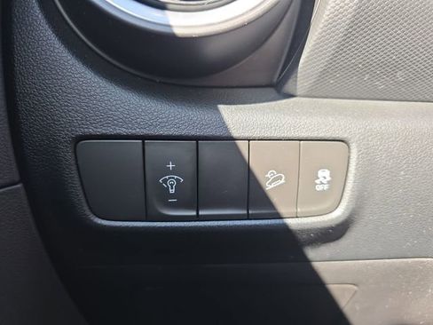 Certified 2023 Hyundai Kona SEL image 35