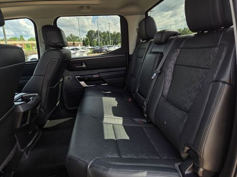 Used 2024 Toyota Tundra Limited AWD/4WD image 18