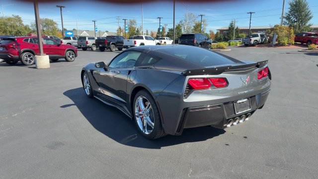 Used 2017 Chevrolet Corvette Stingray Coupe w/ Battery Protection Package RWD image 4