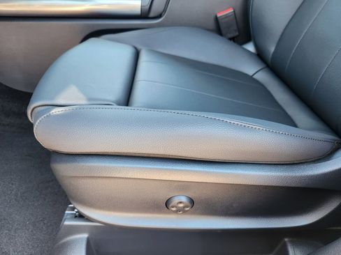 Used 2026 Mercedes-Benz GLA 250 4MATIC image 23