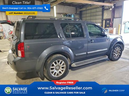 Used 2011 Nissan Pathfinder LE image 4