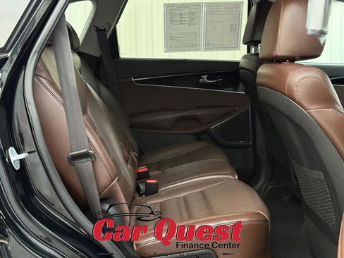 Used 2019 Kia Sorento SX w/ SX Touring Package image 18