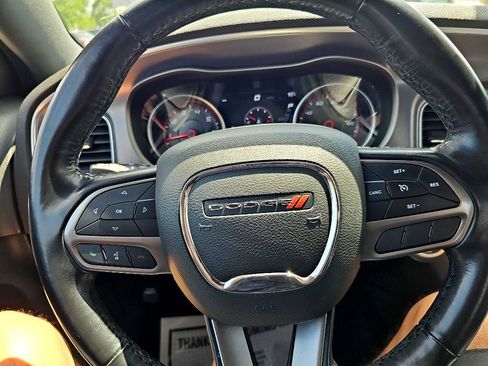 Used 2021 Dodge Charger SXT w/ Leather Interior Group image 23